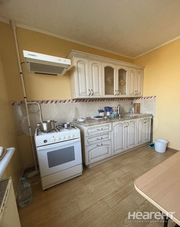 Сдается Многокомнатная квартира, 75 м²