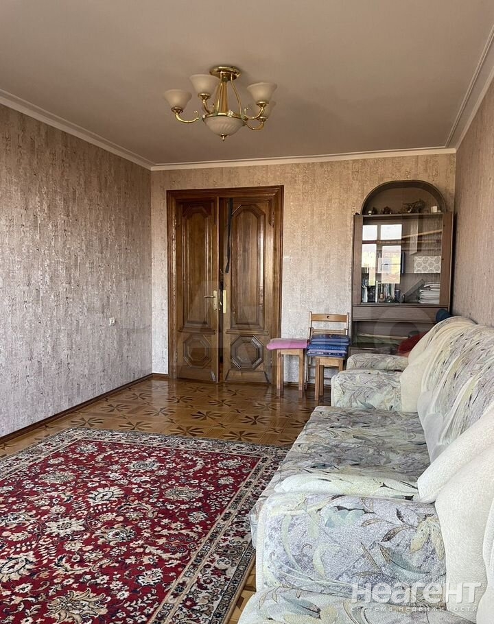 Сдается Многокомнатная квартира, 75 м²