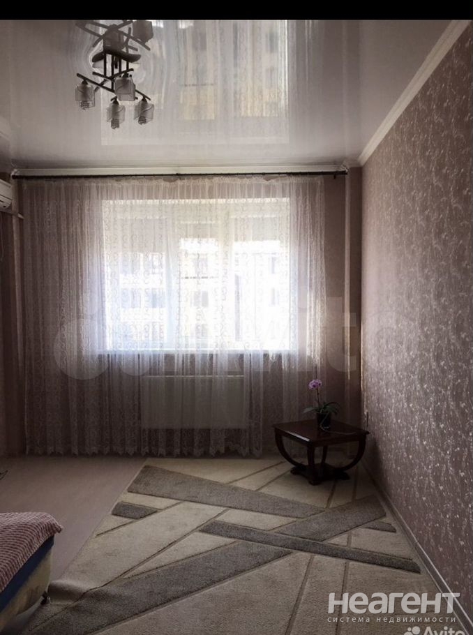 Продается 1-комнатная квартира, 42,1 м²