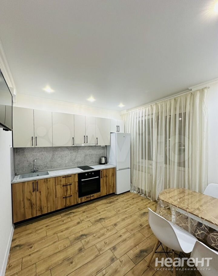 Сдается 1-комнатная квартира, 39,9 м²