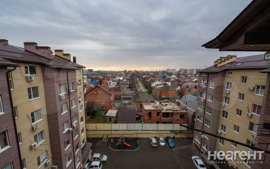 Продается 1-комнатная квартира, 36 м²