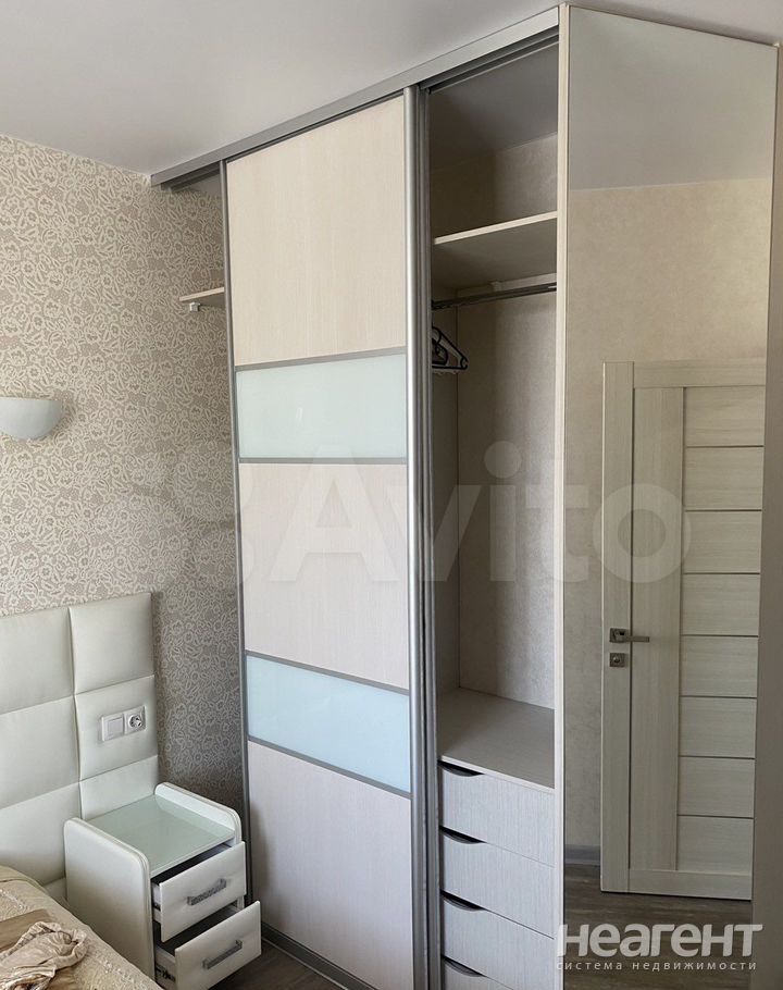 Сдается Многокомнатная квартира, 58 м²