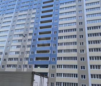 Продается 1-комнатная квартира, 42 м²