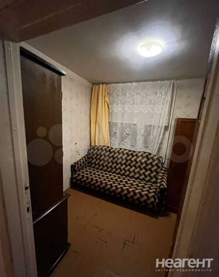 Продается 1-комнатная квартира, 34 м²