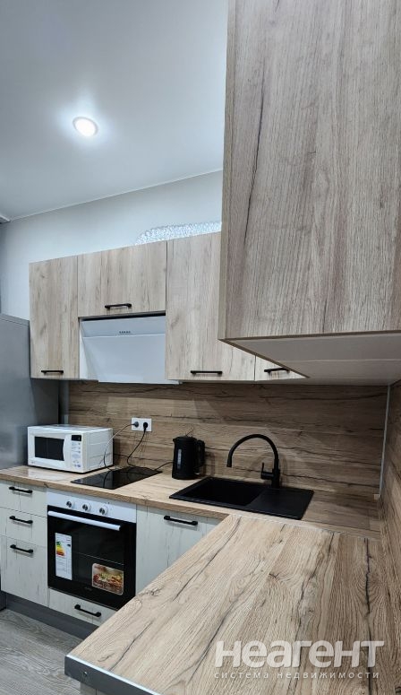 Сдается 1-комнатная квартира, 30 м²