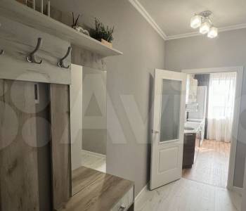 Продается 1-комнатная квартира, 37,5 м²