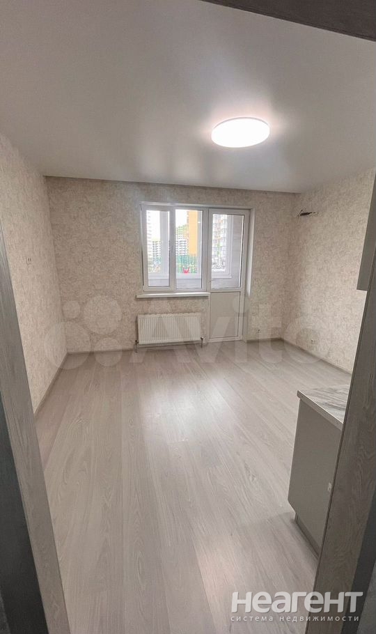 Продается 1-комнатная квартира, 27 м²