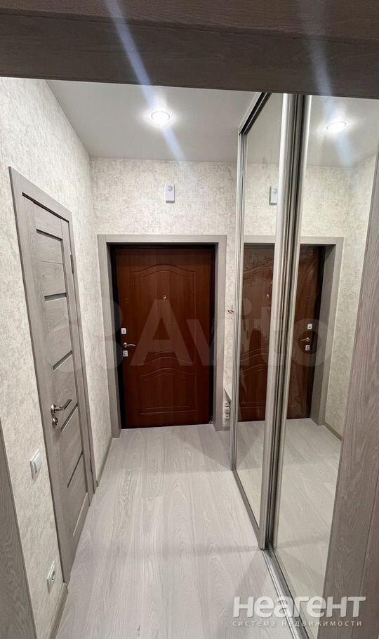 Продается 1-комнатная квартира, 27 м²