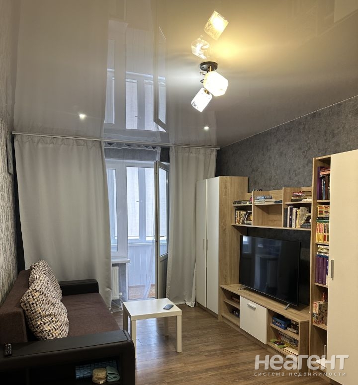 Сдается 1-комнатная квартира, 43 м²