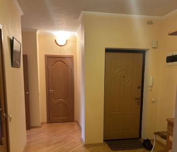 Продается 2-х комнатная квартира, 67 м²