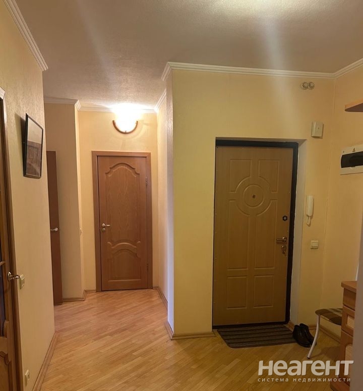 Продается 2-х комнатная квартира, 67 м²