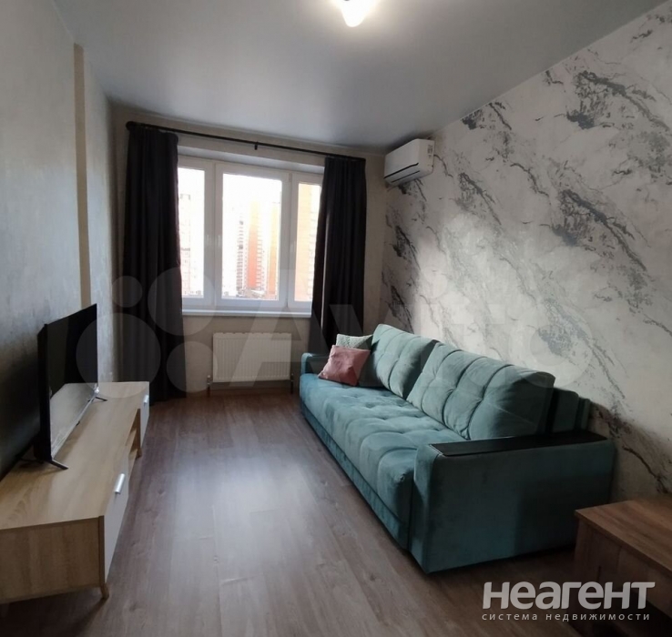 Сдается 1-комнатная квартира, 36 м²