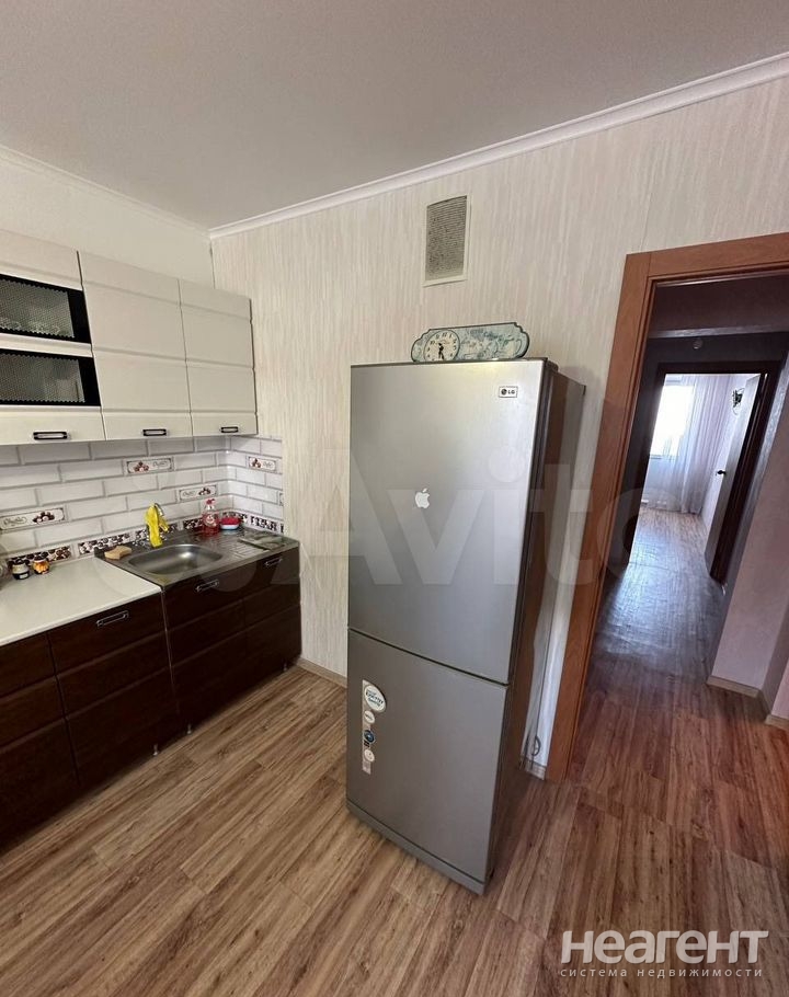 Сдается 2-х комнатная квартира, 62 м²