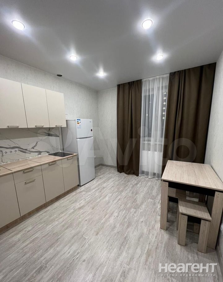 Сдается 2-х комнатная квартира, 53 м²