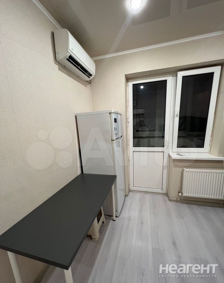 Продается 1-комнатная квартира, 24,3 м²