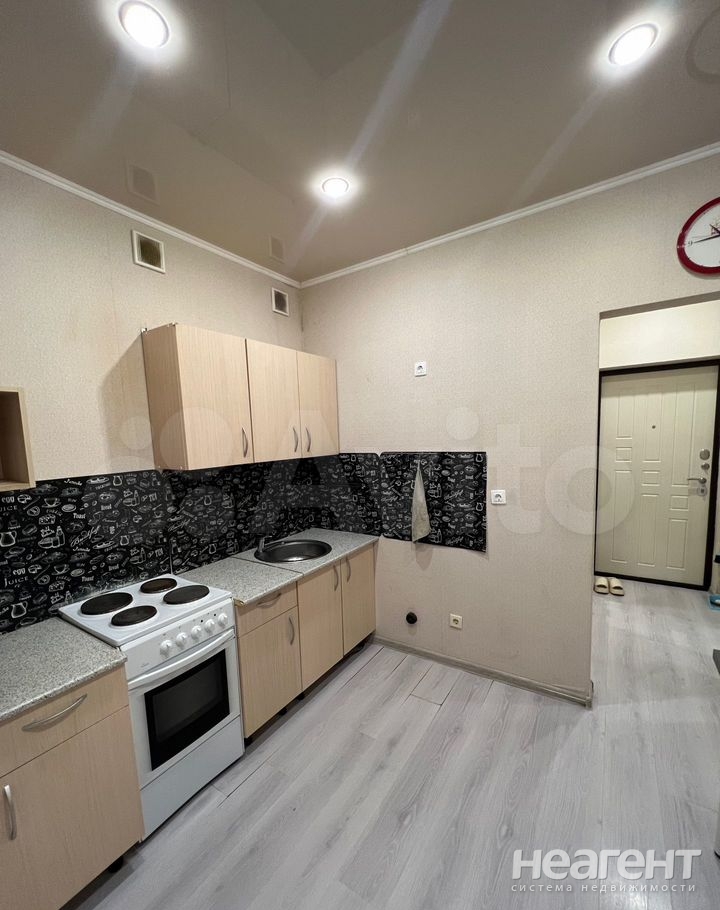 Продается 1-комнатная квартира, 24,3 м²