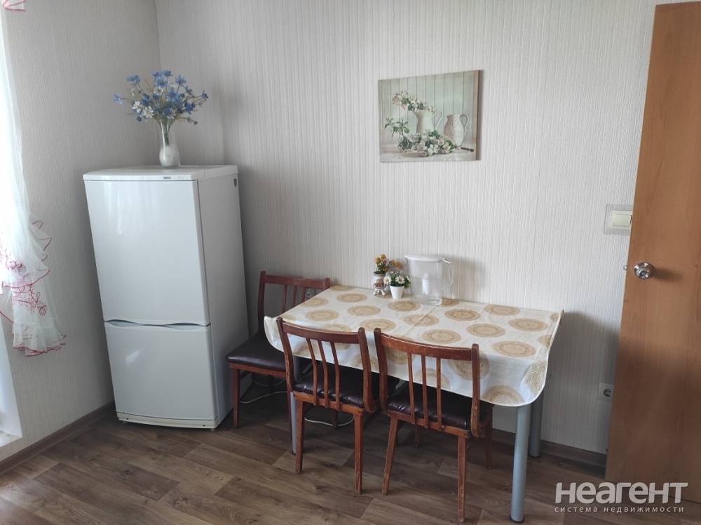 Сдается 1-комнатная квартира, 41 м²