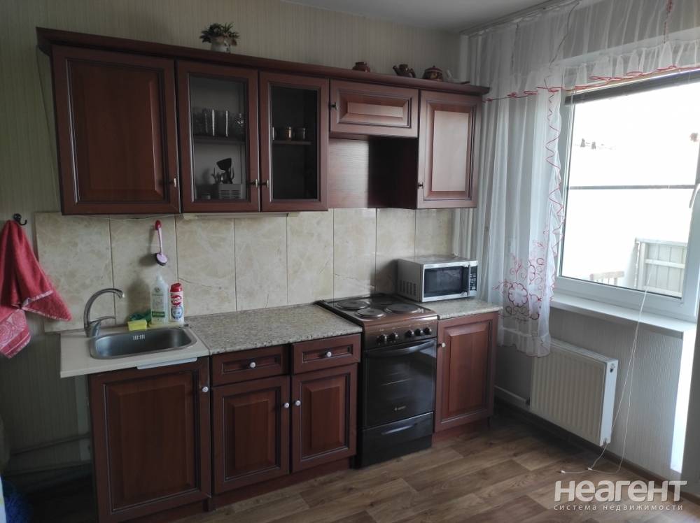 Сдается 1-комнатная квартира, 41 м²