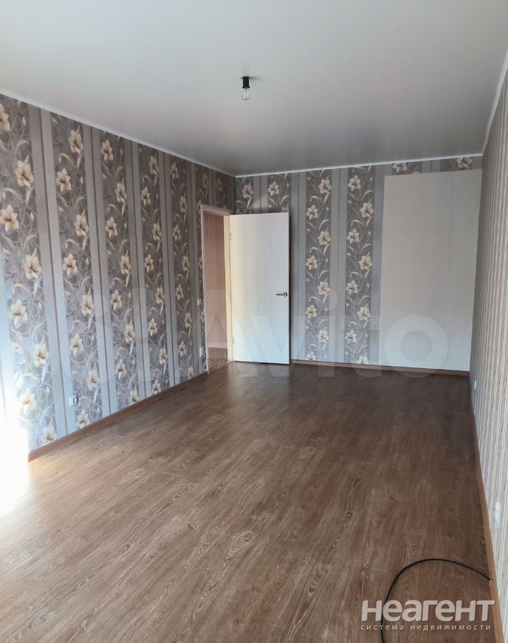 Сдается 2-х комнатная квартира, 65 м²