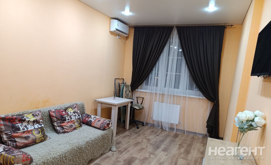 Сдается 1-комнатная квартира, 39 м²