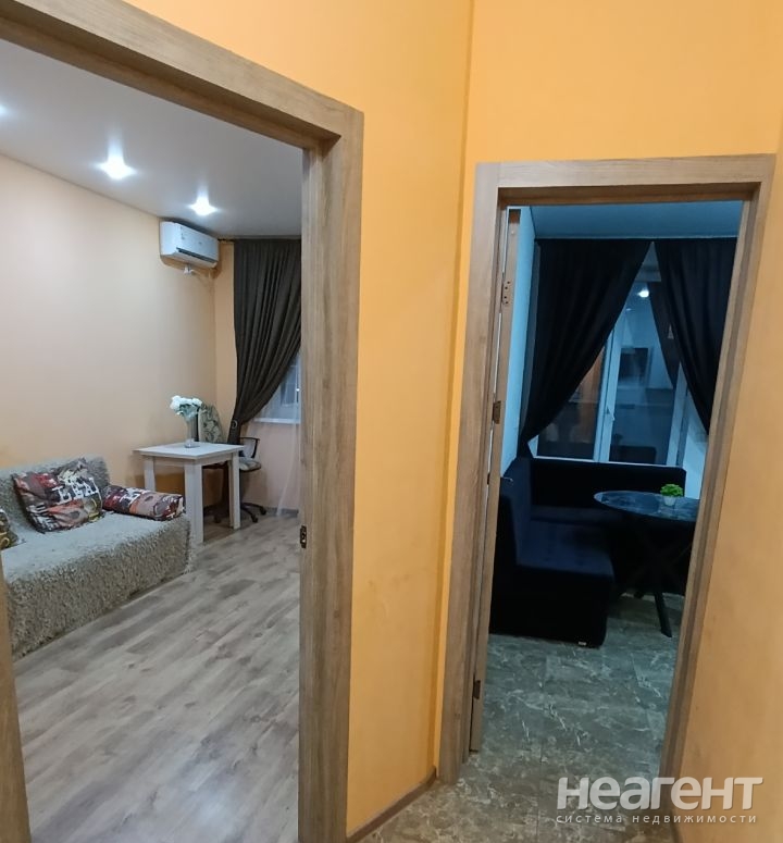 Сдается 1-комнатная квартира, 39 м²