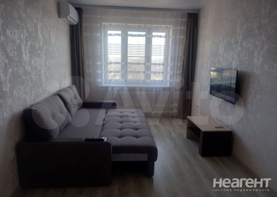 Сдается 1-комнатная квартира, 41 м²