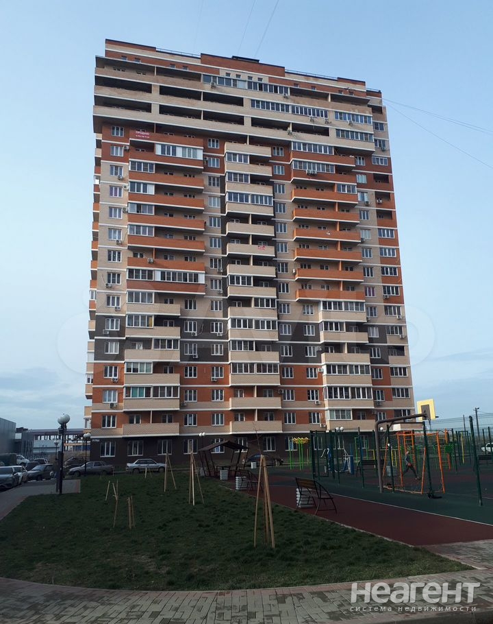 Продается 1-комнатная квартира, 37,1 м²