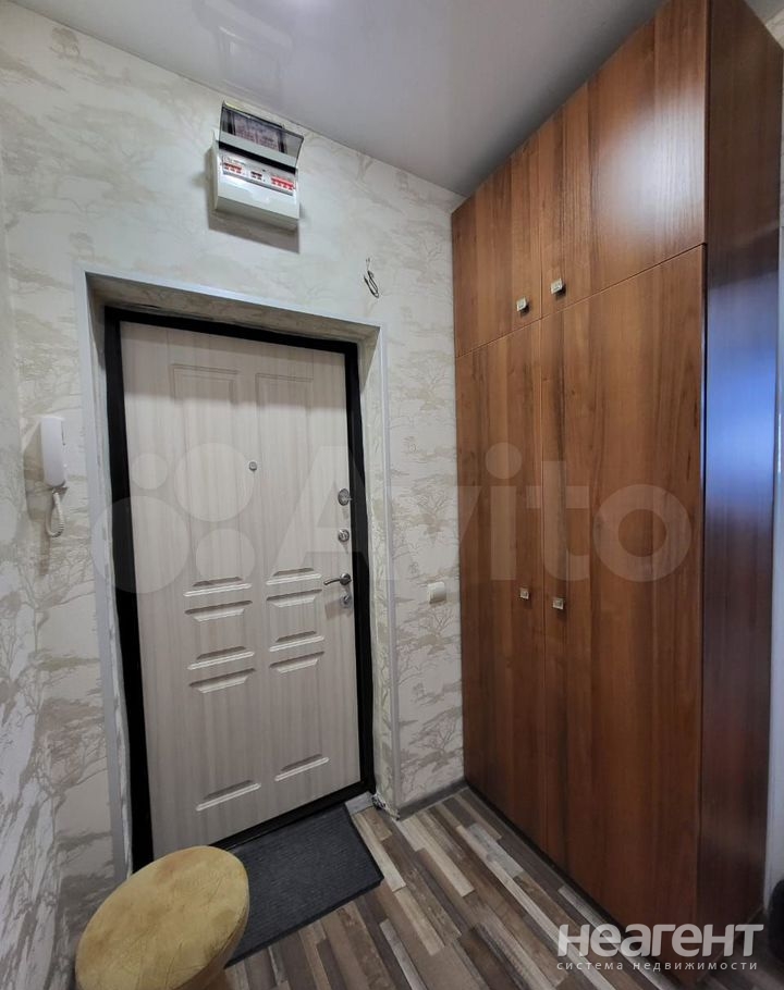 Продается 1-комнатная квартира, 36 м²