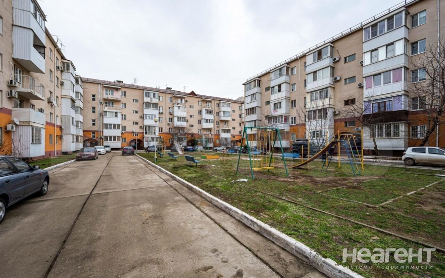 Продается 1-комнатная квартира, 32,9 м²