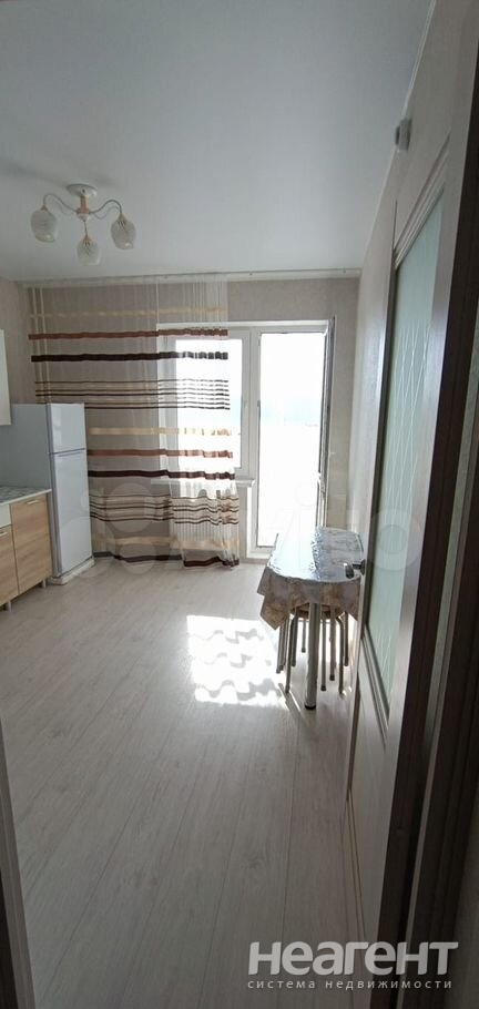 Продается 1-комнатная квартира, 36,1 м²