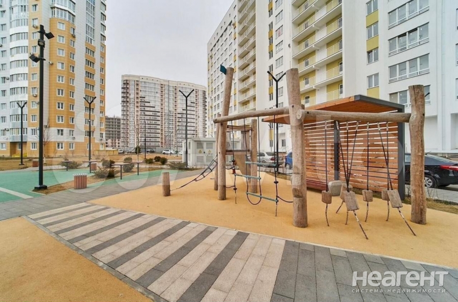 Продается 1-комнатная квартира, 33 м²