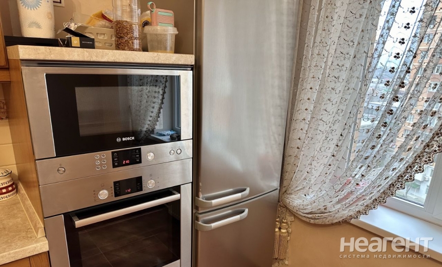 Продается 3-х комнатная квартира, 102 м²