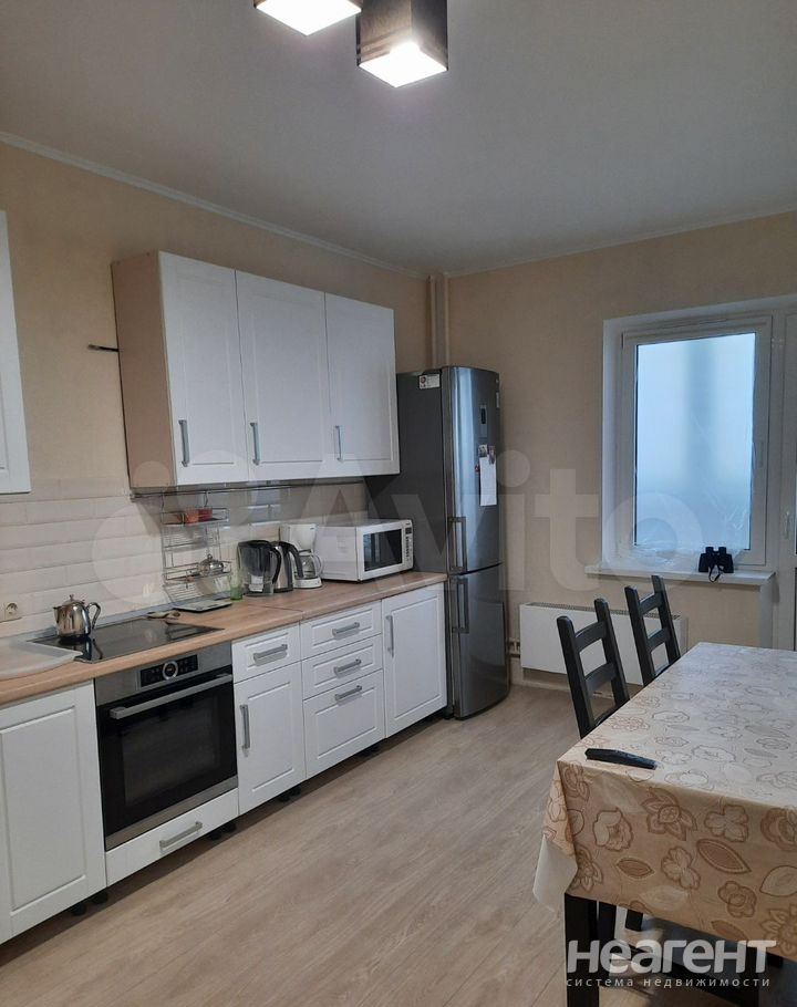 Продается 2-х комнатная квартира, 64 м²