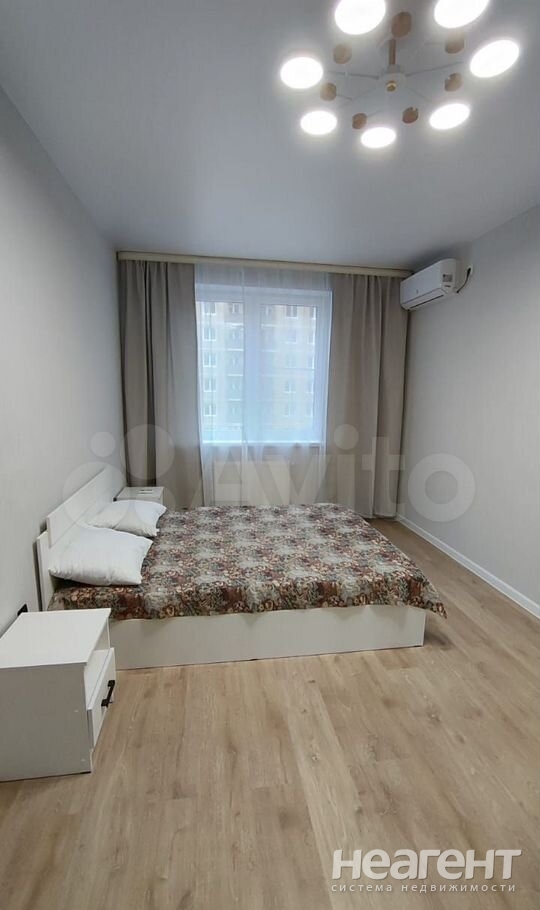 Сдается 1-комнатная квартира, 37 м²