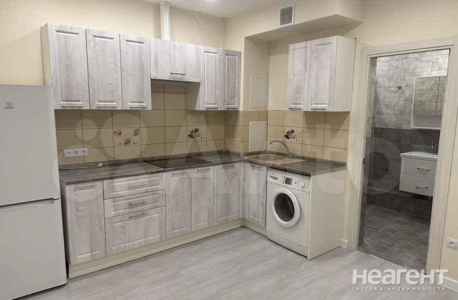 Продается 1-комнатная квартира, 34 м²