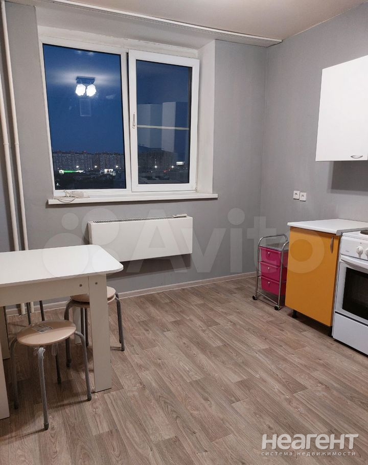 Продается 2-х комнатная квартира, 57,7 м²