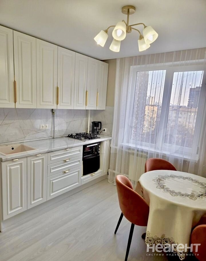 Продается 3-х комнатная квартира, 76 м²