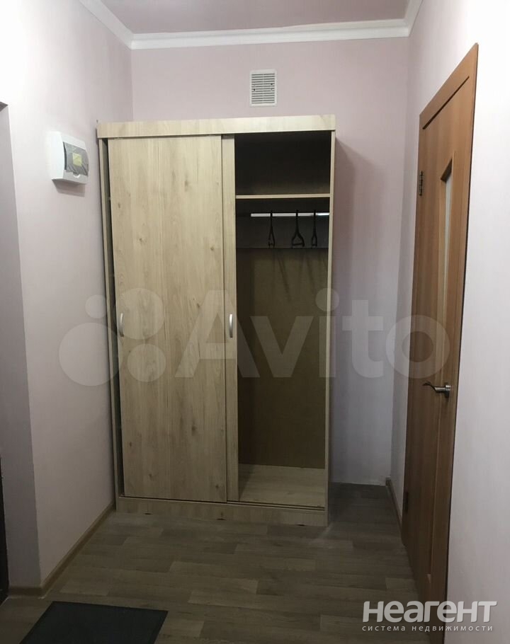 Сдается 1-комнатная квартира, 44 м²