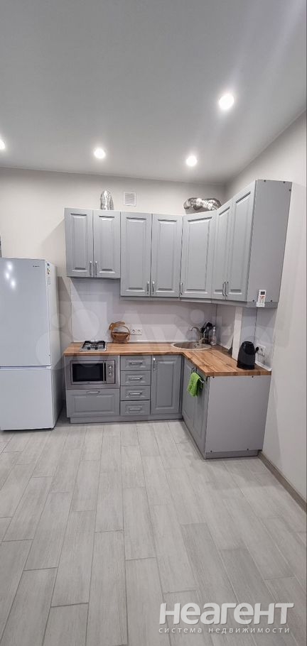 Продается 2-х комнатная квартира, 80 м²