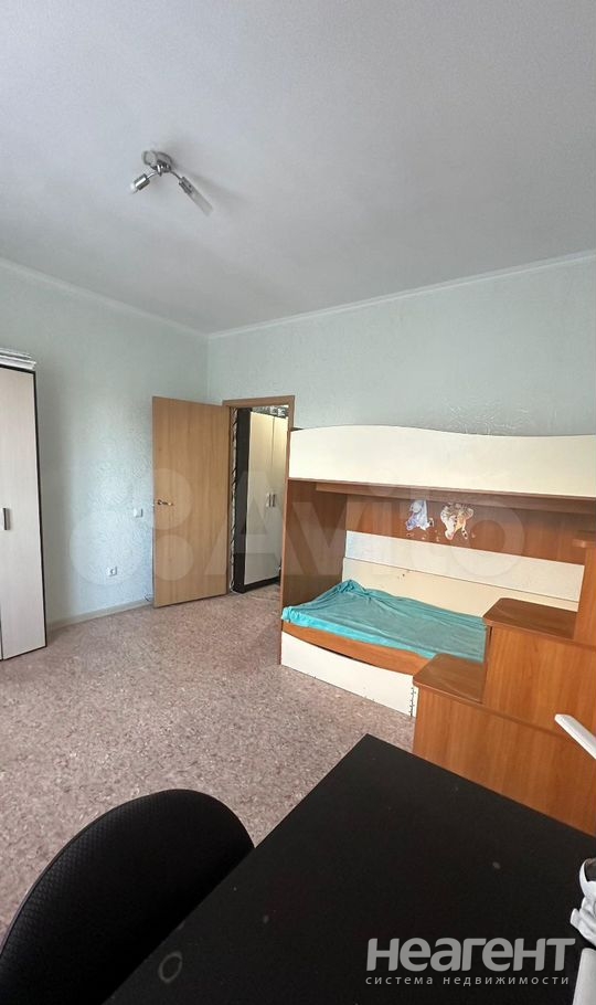 Продается 1-комнатная квартира, 35,8 м²