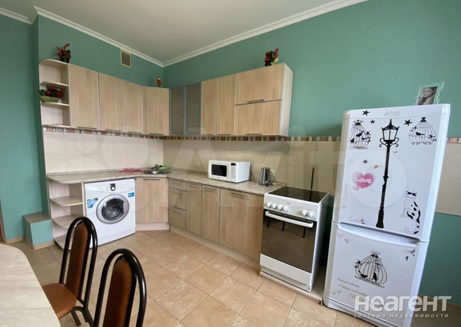 Сдается 1-комнатная квартира, 45 м²