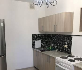 Сдается 1-комнатная квартира, 42 м²