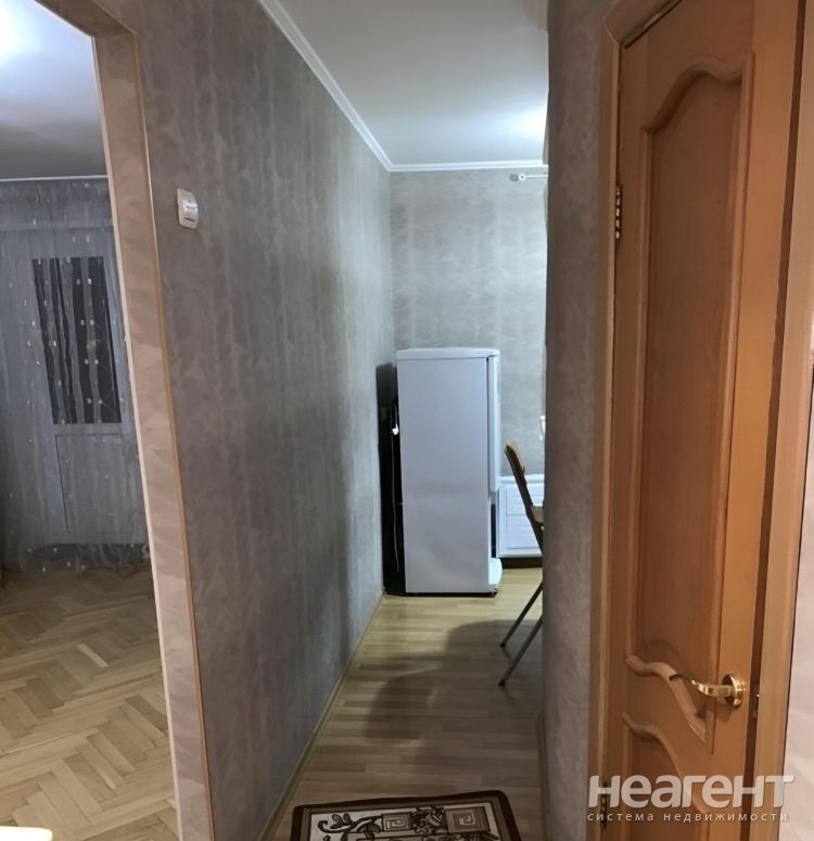 Продается 1-комнатная квартира, 30 м²