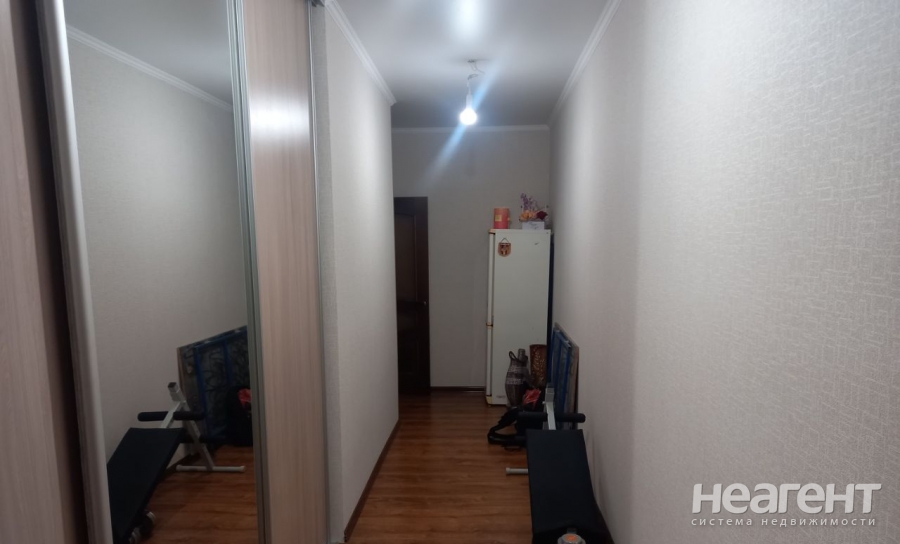 Продается 2-х комнатная квартира, 63,7 м²