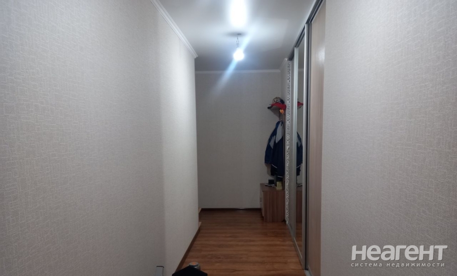 Продается 2-х комнатная квартира, 63,7 м²