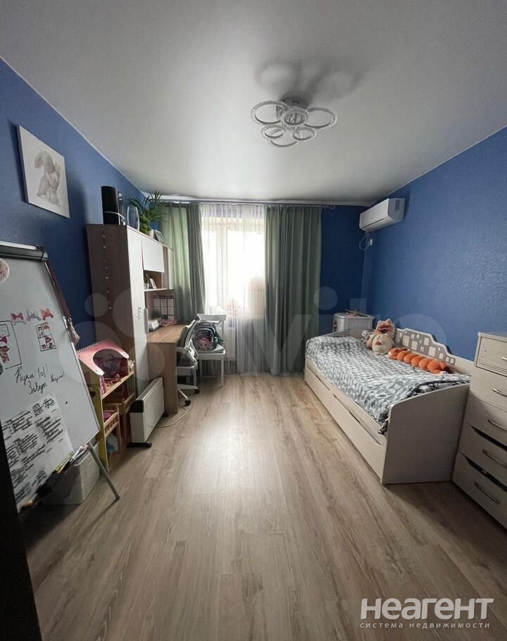 Продается 3-х комнатная квартира, 79,2 м²