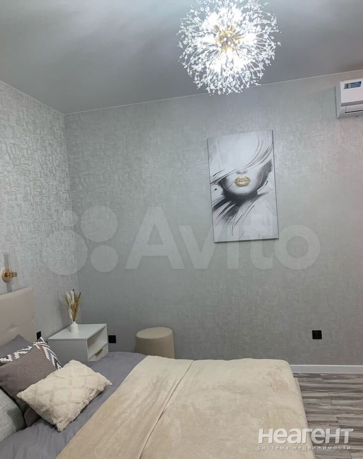 Продается 1-комнатная квартира, 39 м²