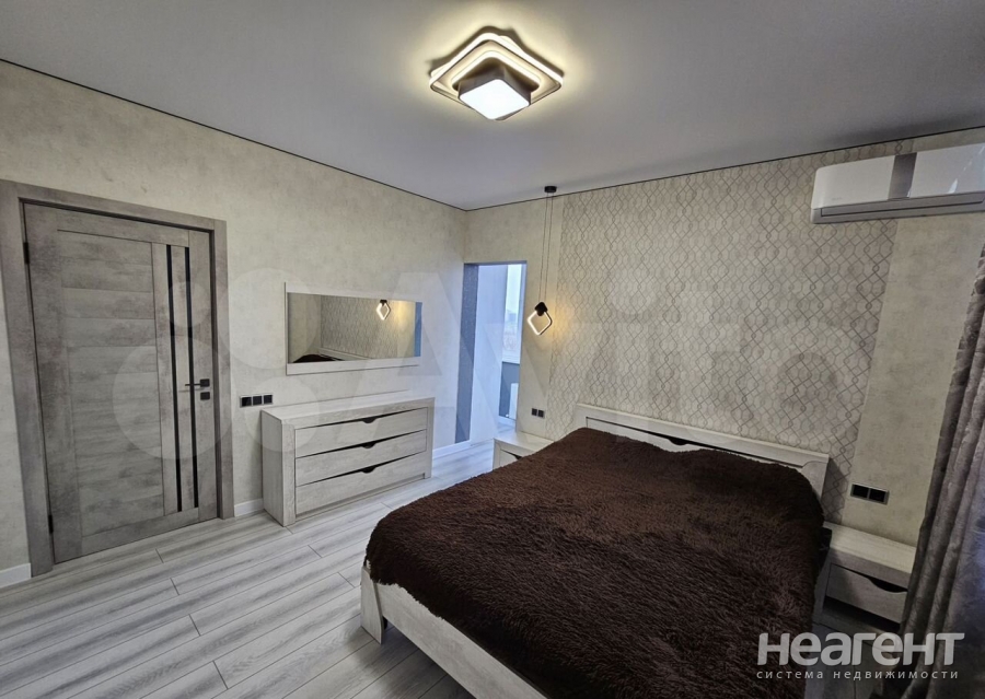 Сдается 2-х комнатная квартира, 74 м²