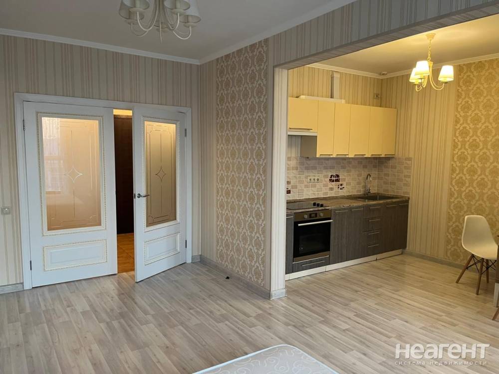 Сдается 1-комнатная квартира, 39,9 м²