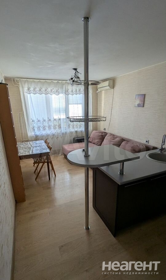 Сдается 1-комнатная квартира, 37 м²